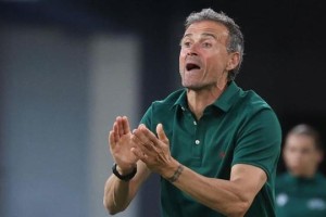 星空体育在线网页版-恩里克：出局就辞职？开玩笑呢？我在考虑续约的事