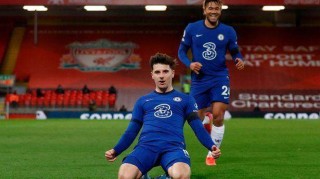 星空体育下载-利物浦主场5连败仅1脚射正 渣叔换萨拉赫雪上加霜