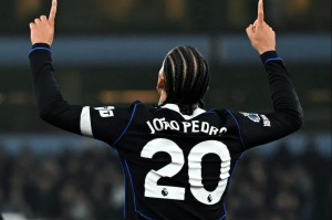 星空体育app下载-7球4助攻，若昂-佩德罗近8场英超直接参与了11粒进球