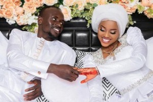 星空体育下载-马内18岁新娘：钱与名不会改变我，不认识C罗伴侣