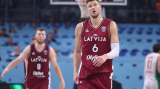 捷克vs拉脱维亚前瞻：捷克已出局，克雷伊奇能否爆发为荣誉而战？