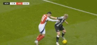 1738794161985050878.gif 纽阿23.gif